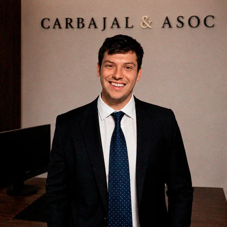 Dr. Manuel Ernesto Carbajal, abogado de Carbajal & Asoc